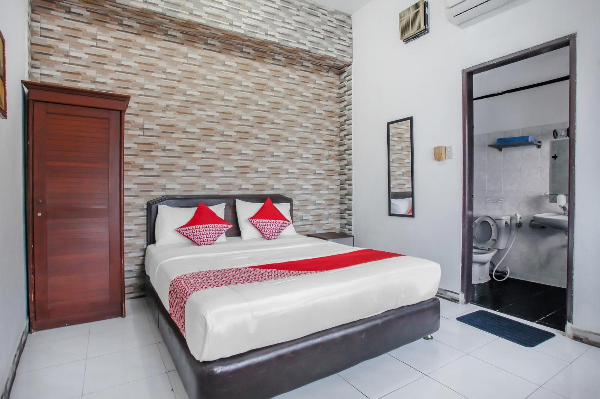 Oyo Life 90091 Wisma Pakuan Syariah Bogor Exterior photo